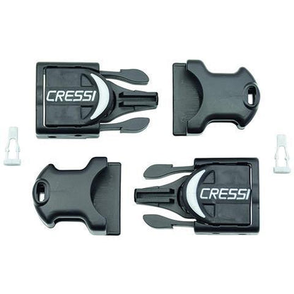 Set fibbie Cressi per pinne Frog Plus e Reaction con perni di fissaggio, adatto a cinghioli a scorrimento